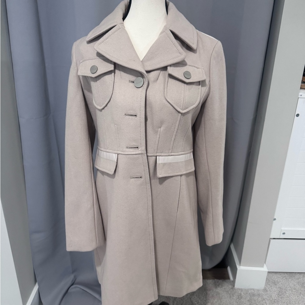 Kenneth Cole Cream Trench Coat